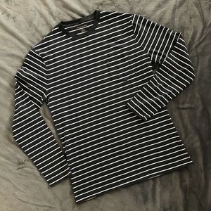 Men’s striped tee